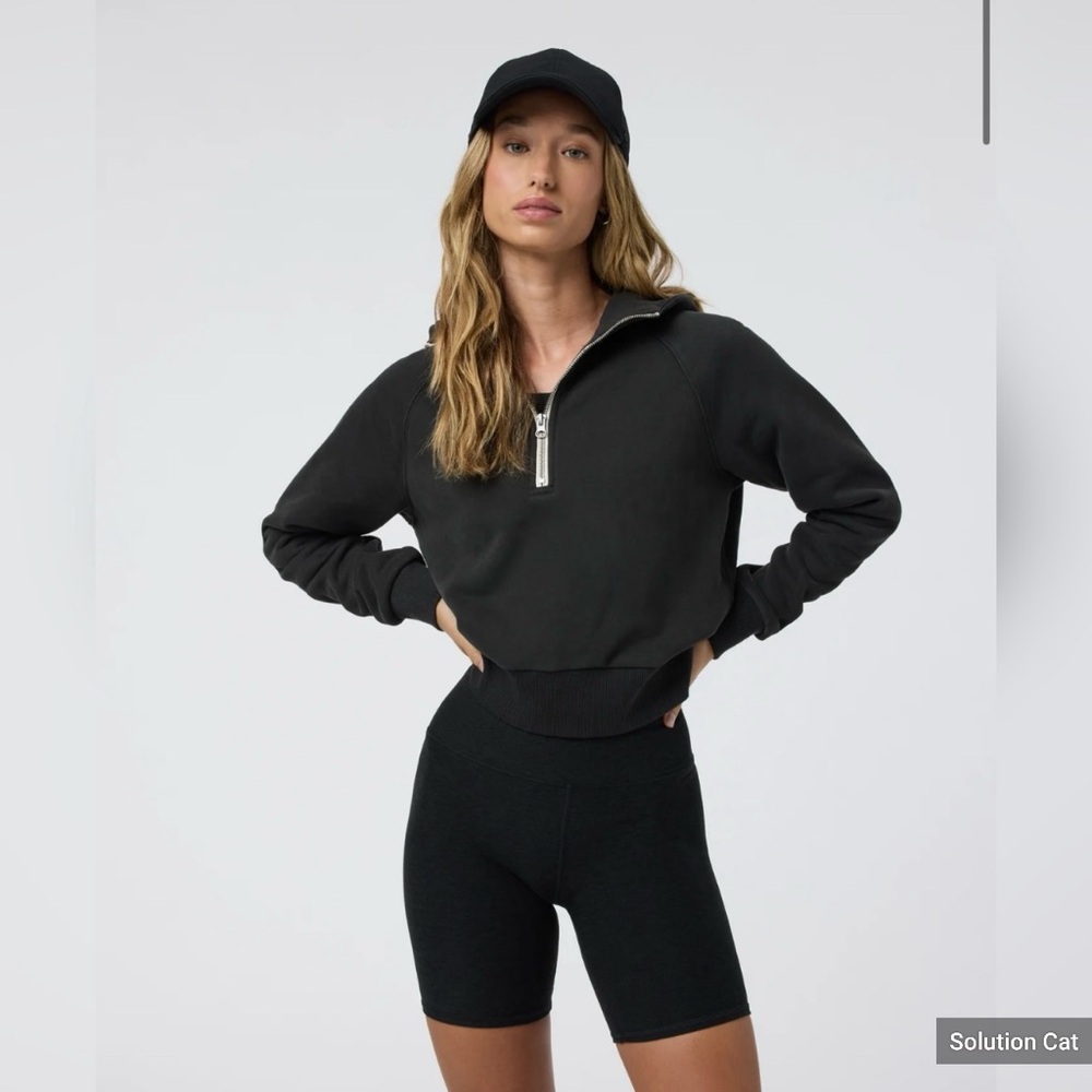 Vuori Women's Black Restore Half-Zip Hoodie